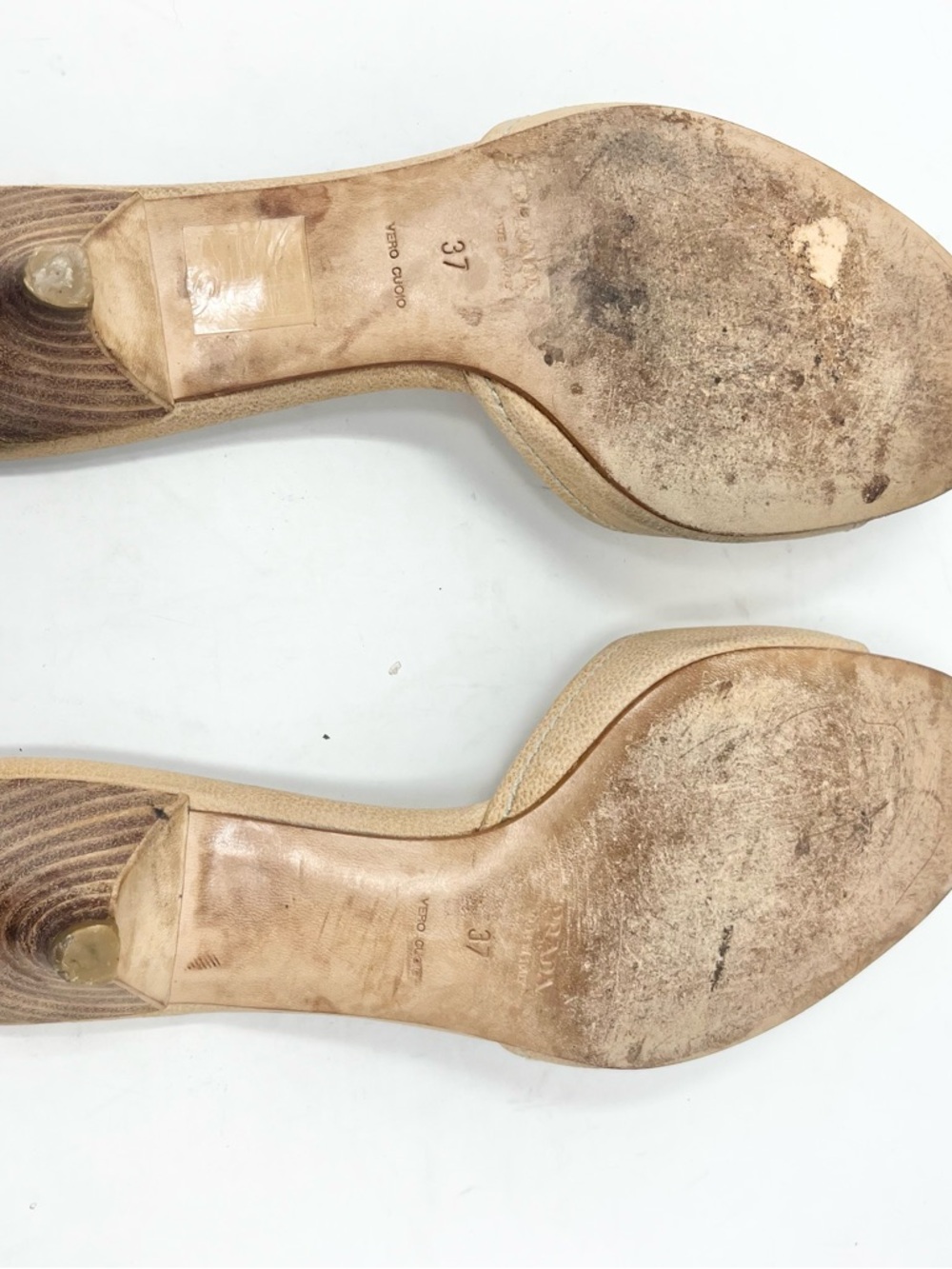 Vintage Prada Beige Leather Logo Sandal Kitten Heel retro size 37 Slip On Mule - Picture 7 of 7